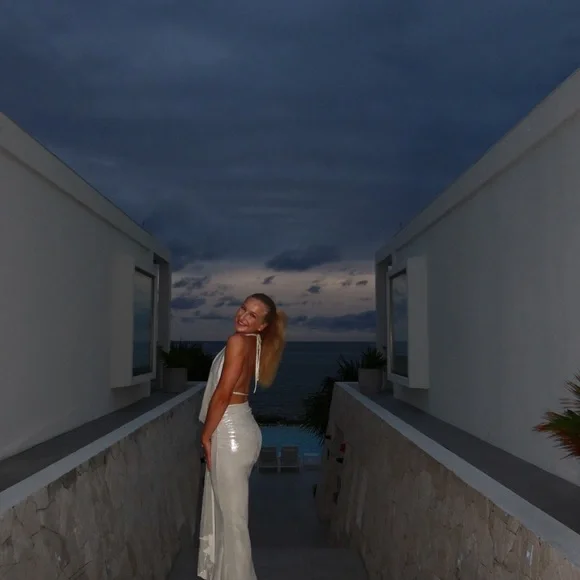 Murci Pearl Skirt and Top Set - Picture 2 of 3